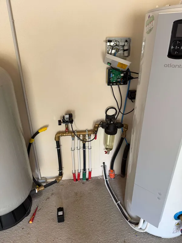 Dépannage pompe forage électricien Mauguio Saint-Aunès — remise en service SoliaTech